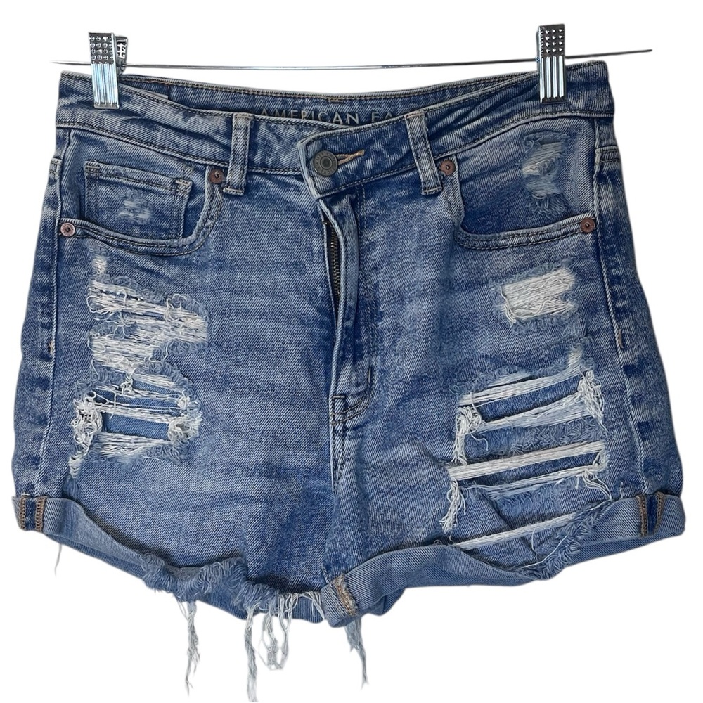 American Eagle Distressed Mom Jean Shorts size 6